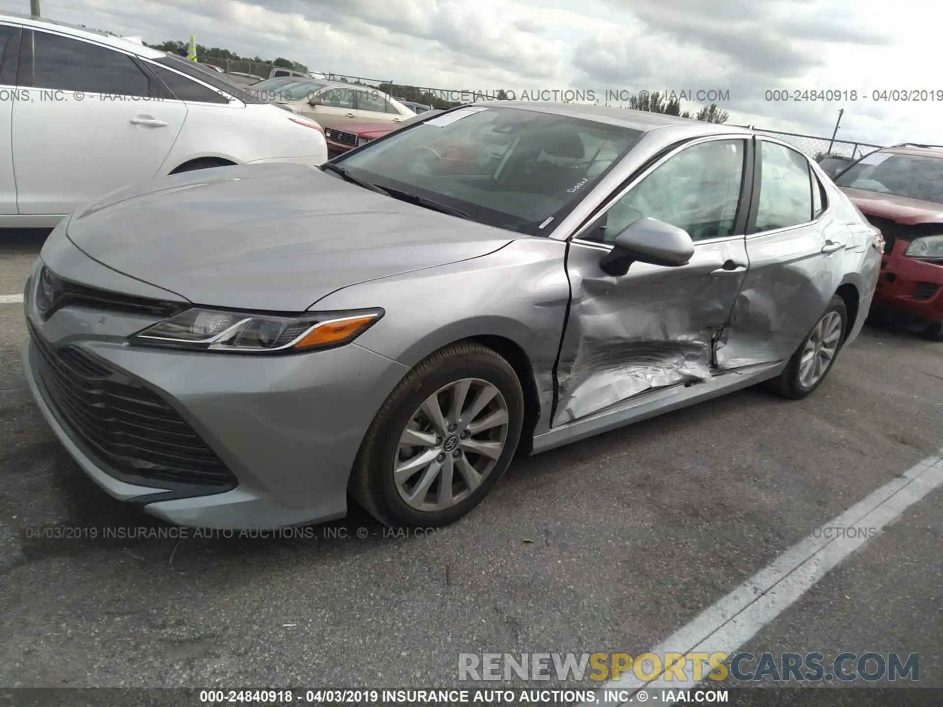 6 Photograph of a damaged car 4T1B11HK2KU217395 TOYOTA CAMRY 2019