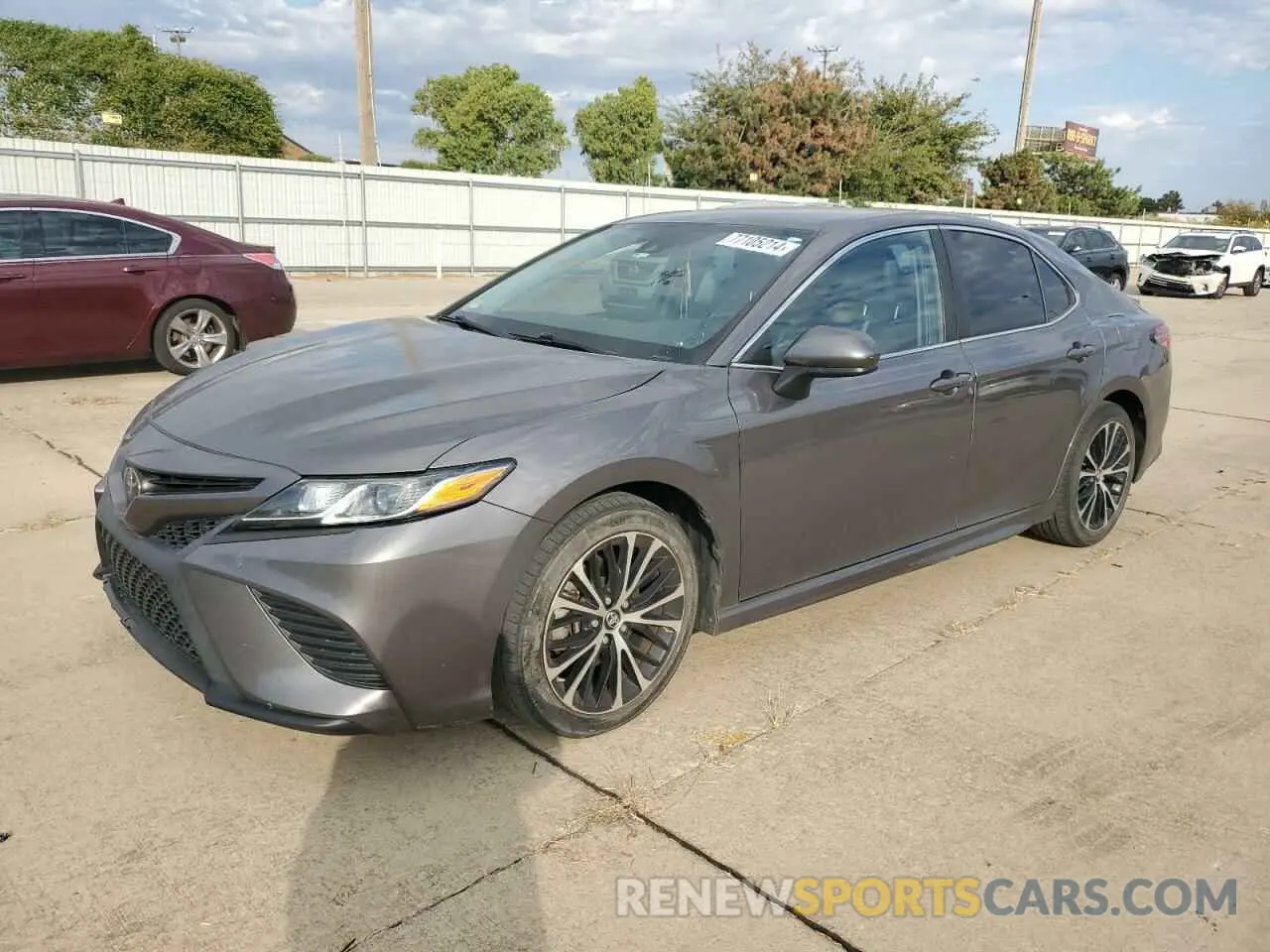 1 Photograph of a damaged car 4T1B11HK2KU218143 TOYOTA CAMRY 2019