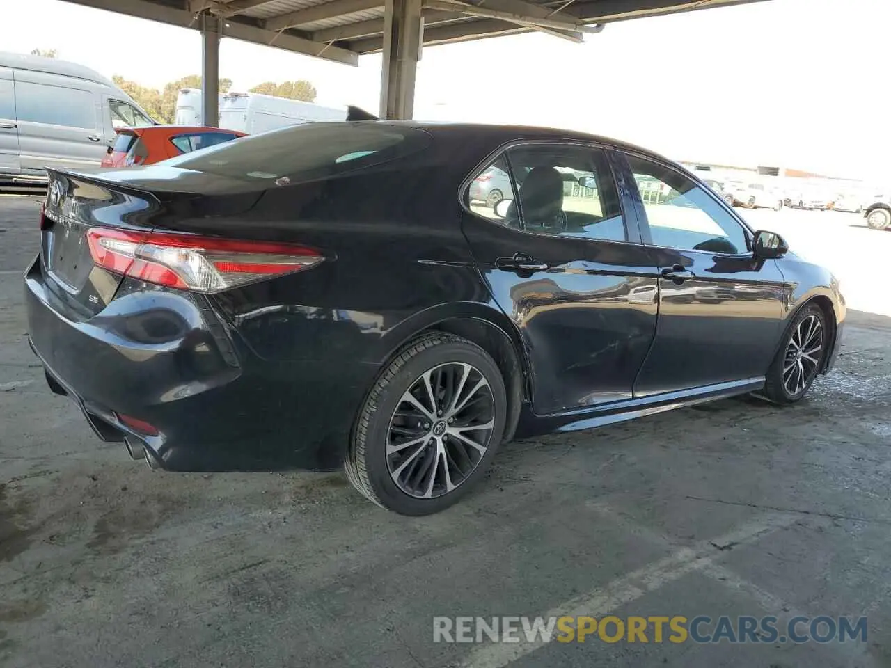 3 Photograph of a damaged car 4T1B11HK2KU222161 TOYOTA CAMRY 2019