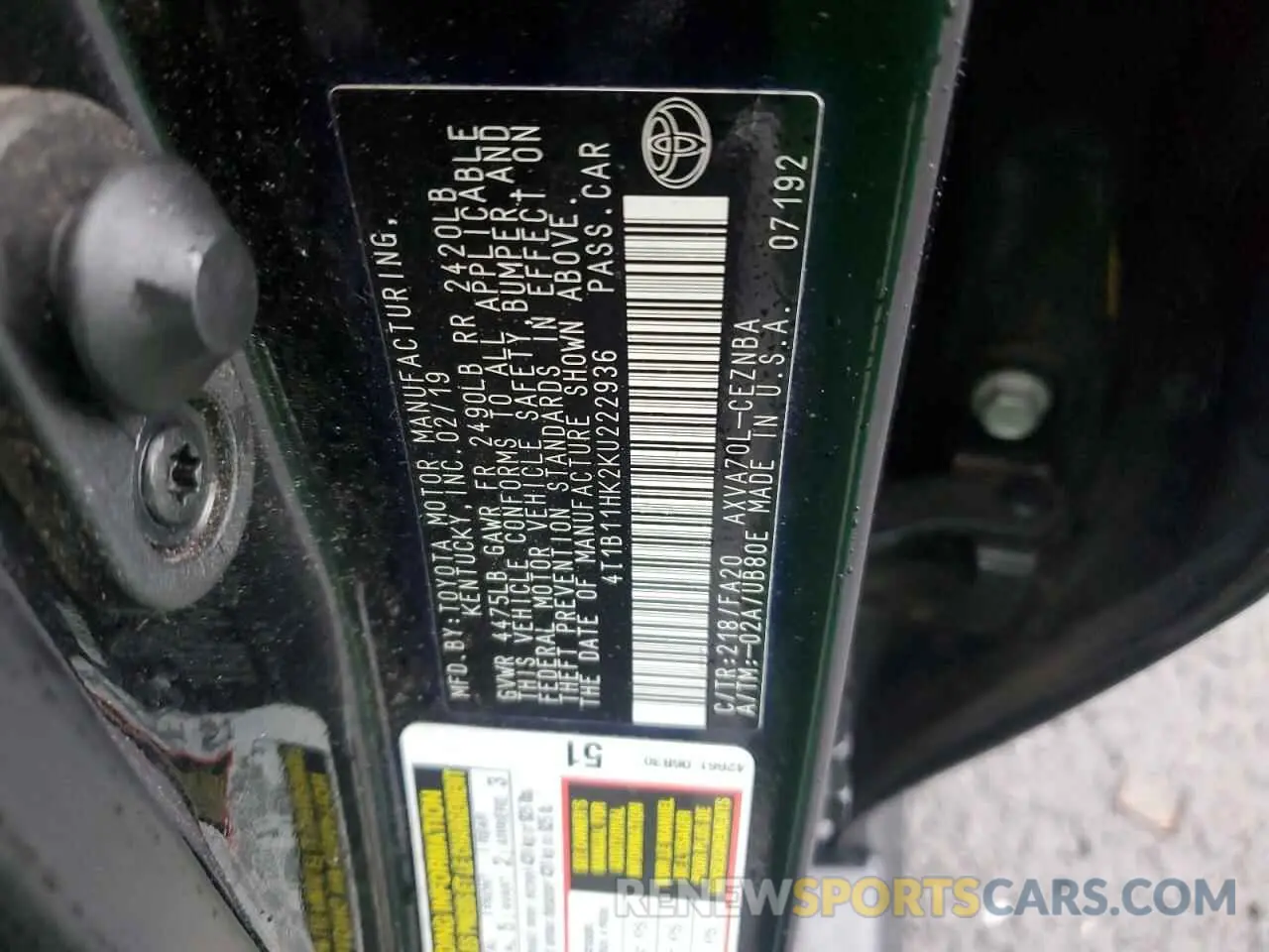 14 Photograph of a damaged car 4T1B11HK2KU222936 TOYOTA CAMRY 2019