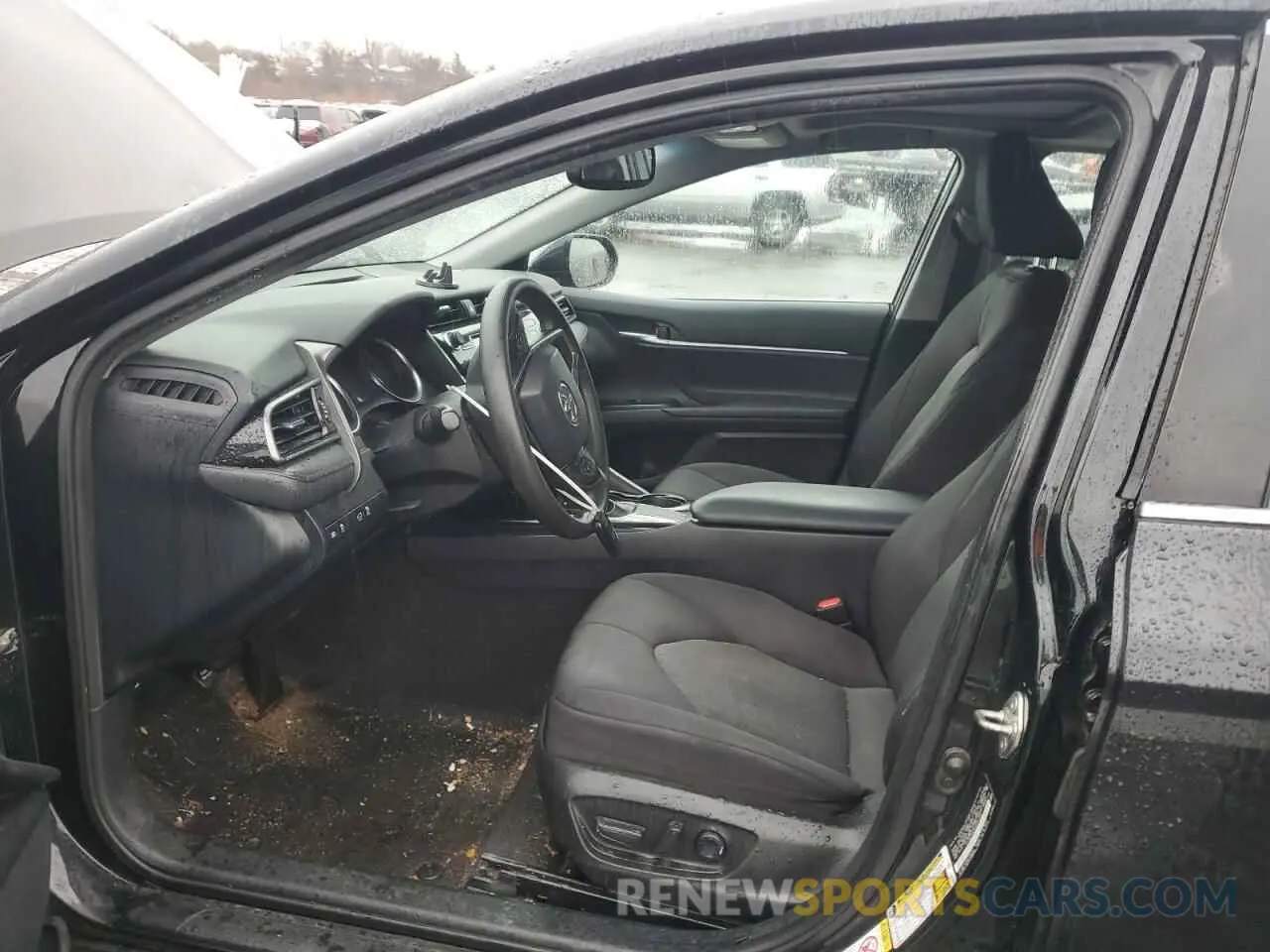 7 Photograph of a damaged car 4T1B11HK2KU222936 TOYOTA CAMRY 2019