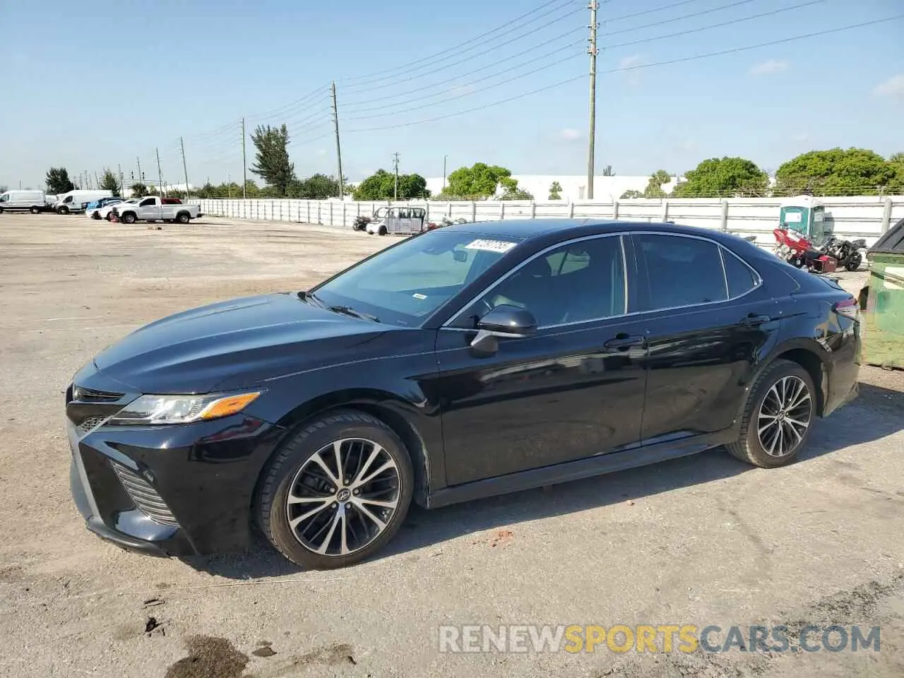 1 Photograph of a damaged car 4T1B11HK2KU225772 TOYOTA CAMRY 2019