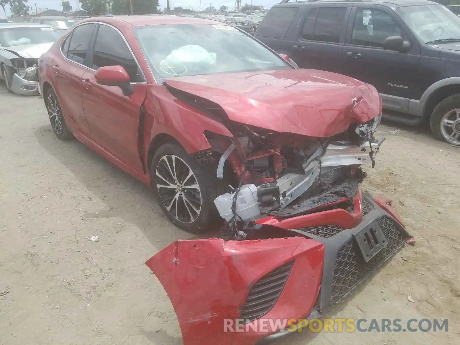 1 Photograph of a damaged car 4T1B11HK2KU226789 TOYOTA CAMRY 2019