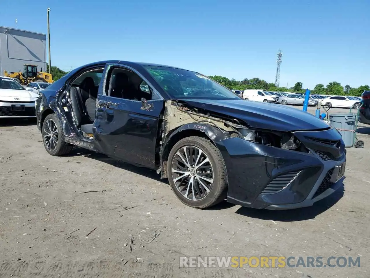 4 Photograph of a damaged car 4T1B11HK2KU227134 TOYOTA CAMRY 2019