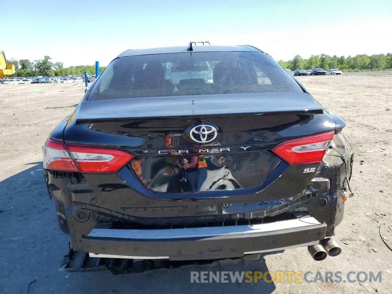 6 Photograph of a damaged car 4T1B11HK2KU227134 TOYOTA CAMRY 2019