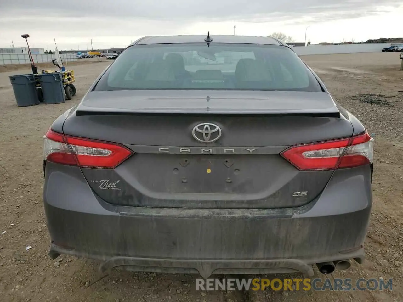 6 Photograph of a damaged car 4T1B11HK2KU229000 TOYOTA CAMRY 2019
