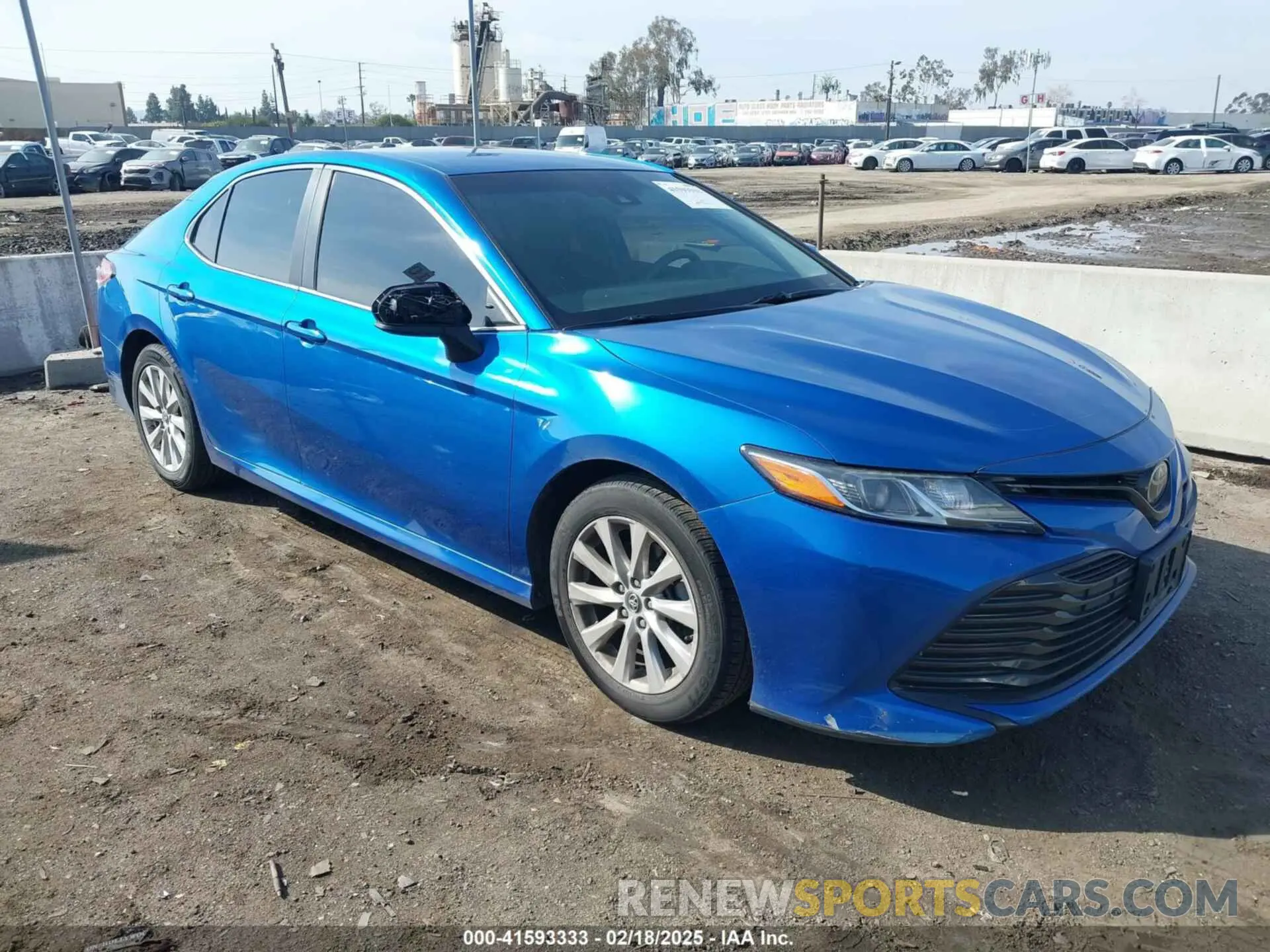 1 Photograph of a damaged car 4T1B11HK2KU229031 TOYOTA CAMRY 2019