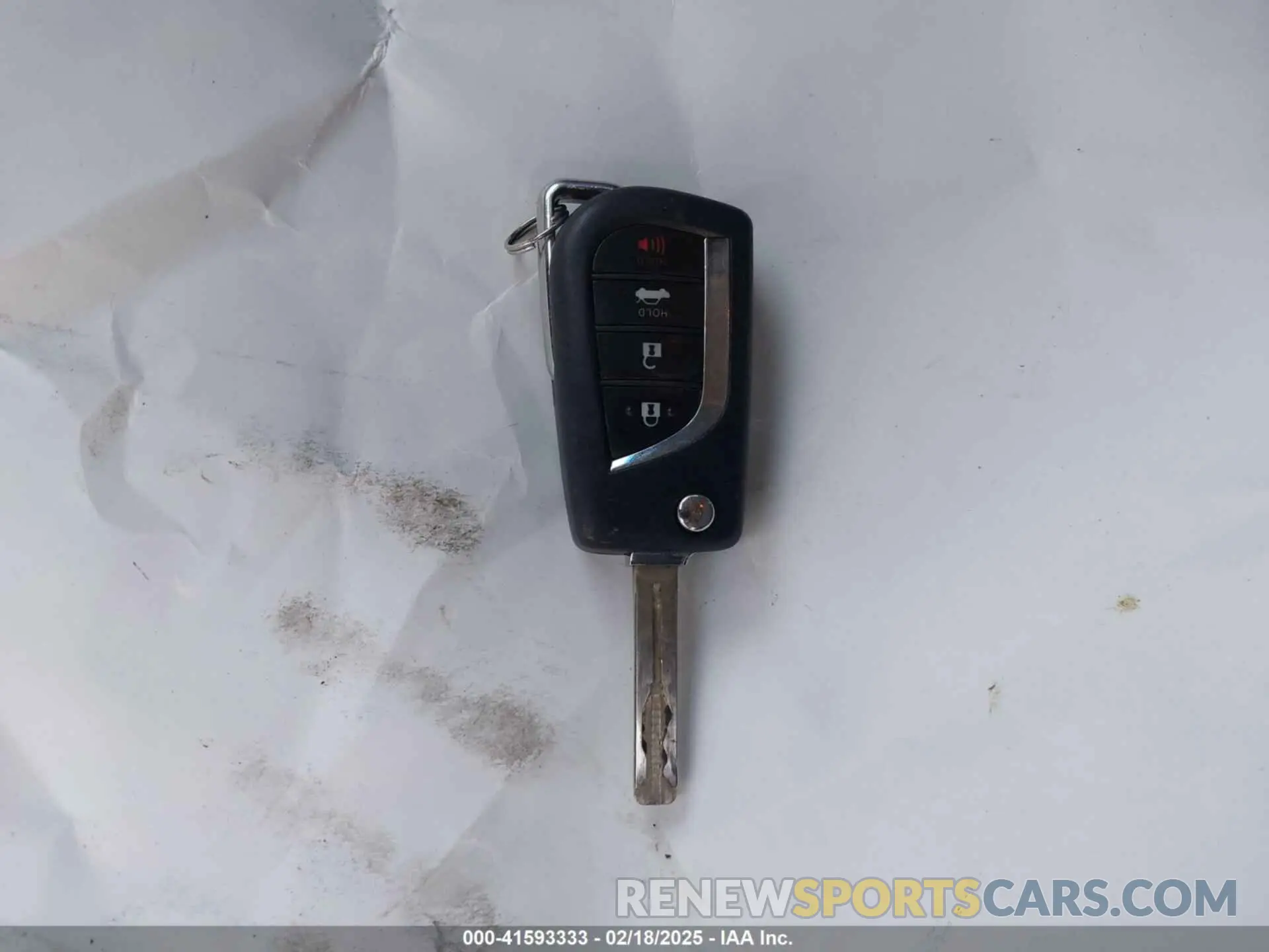 11 Photograph of a damaged car 4T1B11HK2KU229031 TOYOTA CAMRY 2019