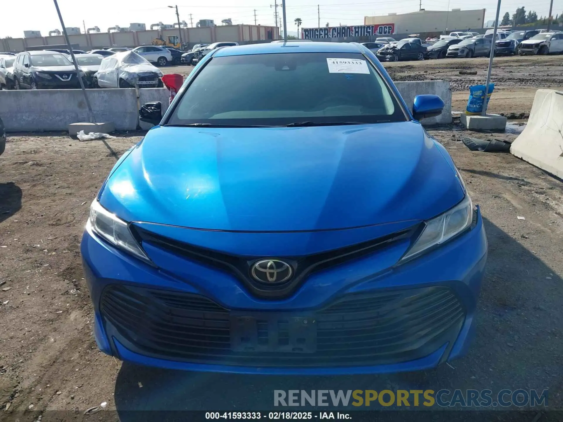 12 Photograph of a damaged car 4T1B11HK2KU229031 TOYOTA CAMRY 2019