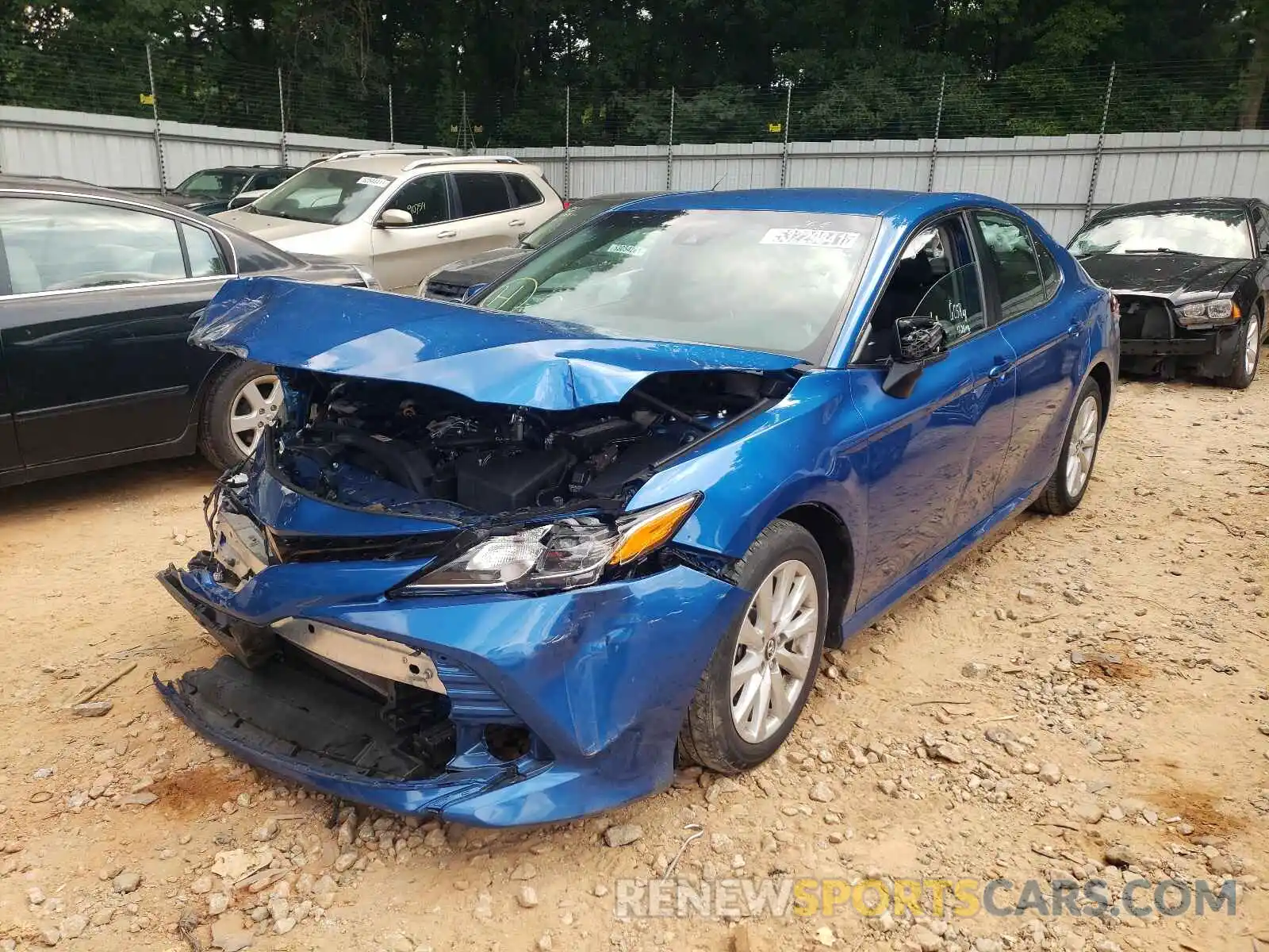 2 Photograph of a damaged car 4T1B11HK2KU229739 TOYOTA CAMRY 2019