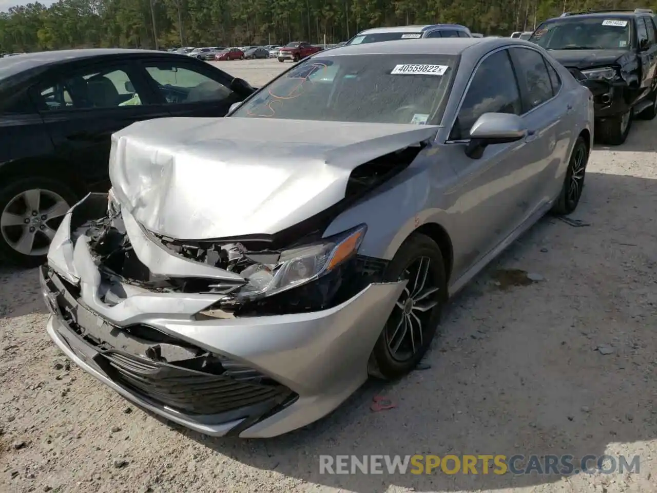 2 Photograph of a damaged car 4T1B11HK2KU230440 TOYOTA CAMRY 2019