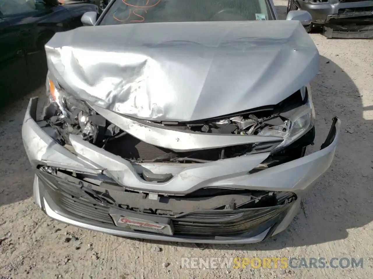 9 Photograph of a damaged car 4T1B11HK2KU230440 TOYOTA CAMRY 2019