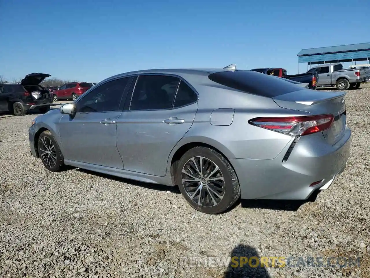 2 Photograph of a damaged car 4T1B11HK2KU233242 TOYOTA CAMRY 2019