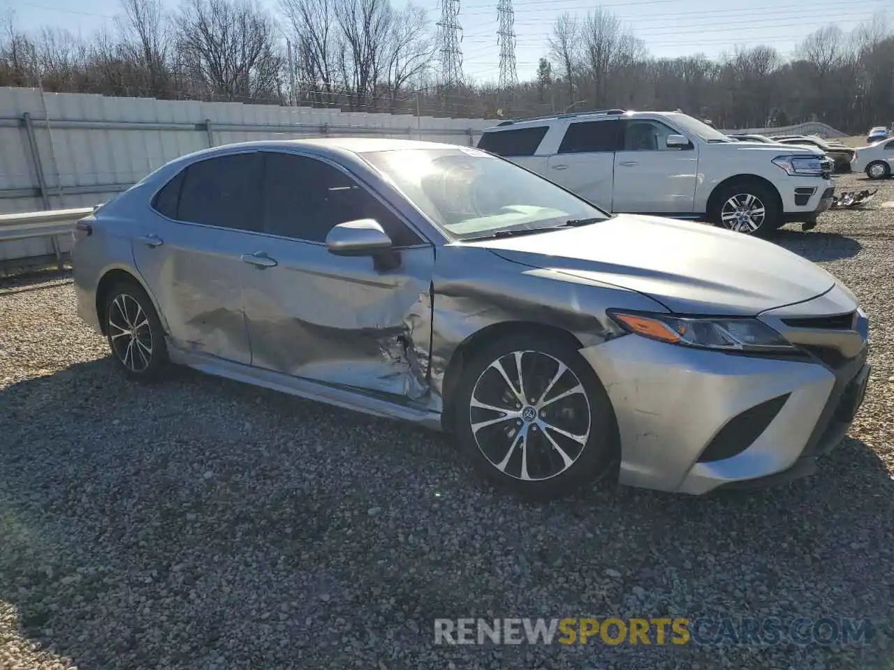 4 Photograph of a damaged car 4T1B11HK2KU233242 TOYOTA CAMRY 2019