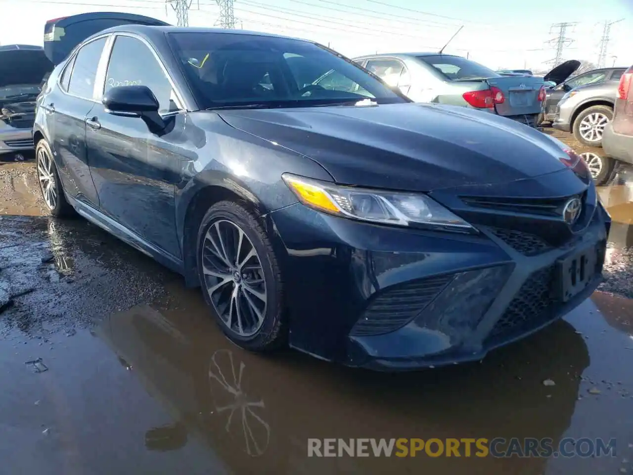 1 Photograph of a damaged car 4T1B11HK2KU237081 TOYOTA CAMRY 2019