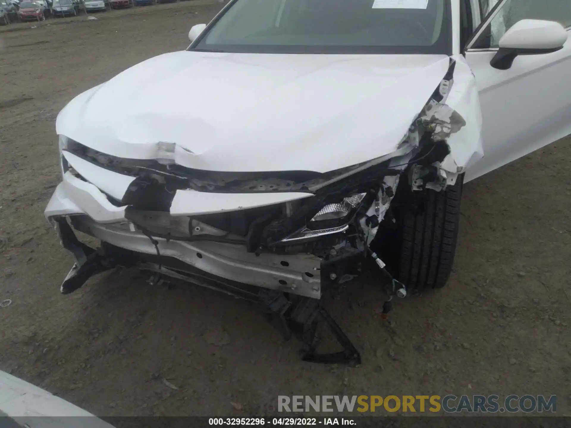 6 Photograph of a damaged car 4T1B11HK2KU238067 TOYOTA CAMRY 2019