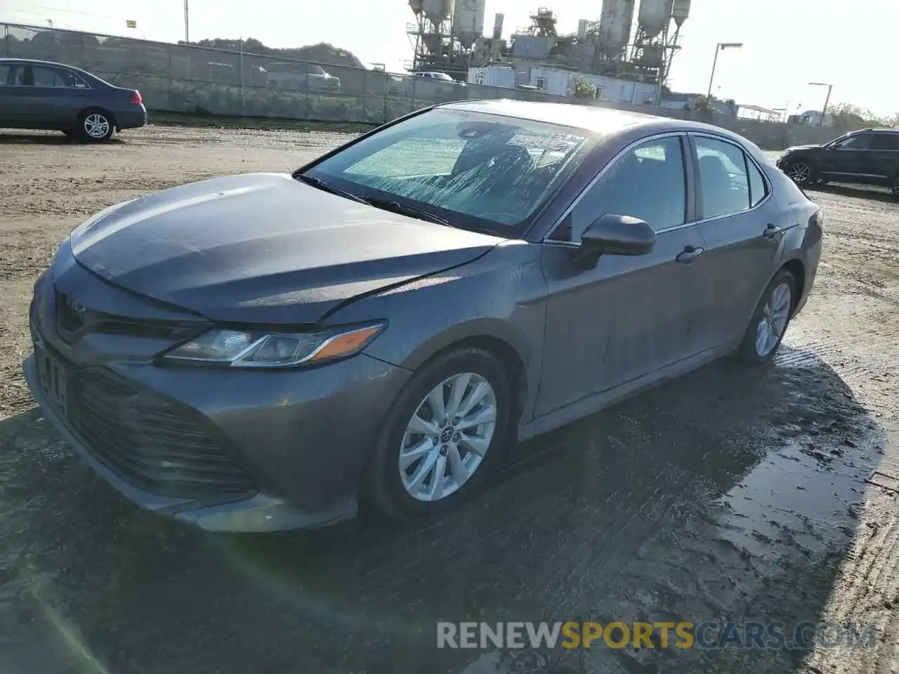 1 Photograph of a damaged car 4T1B11HK2KU240496 TOYOTA CAMRY 2019