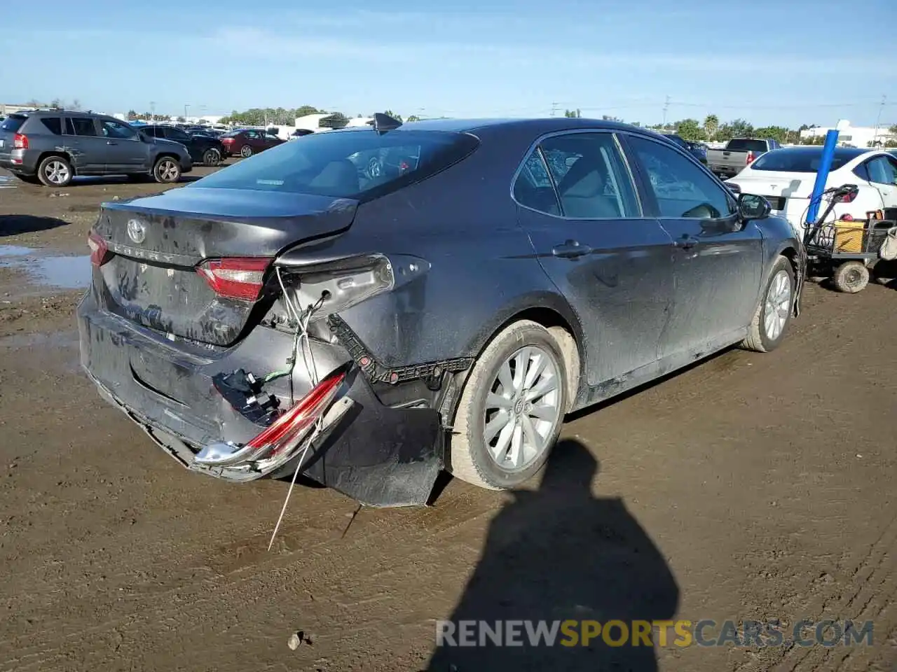 3 Photograph of a damaged car 4T1B11HK2KU240496 TOYOTA CAMRY 2019