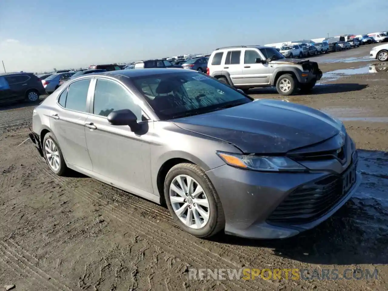 4 Photograph of a damaged car 4T1B11HK2KU240496 TOYOTA CAMRY 2019