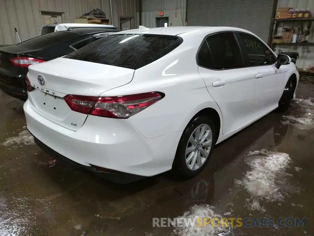 4 Photograph of a damaged car 4T1B11HK2KU241406 TOYOTA CAMRY 2019