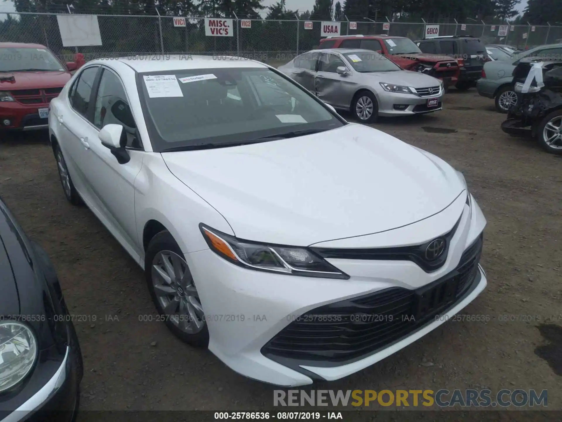 1 Photograph of a damaged car 4T1B11HK2KU243026 TOYOTA CAMRY 2019