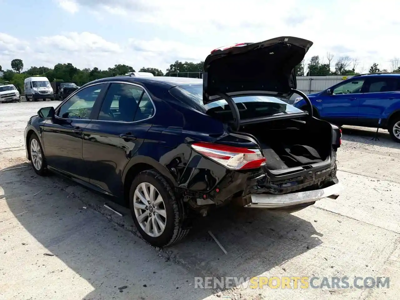 3 Photograph of a damaged car 4T1B11HK2KU243639 TOYOTA CAMRY 2019