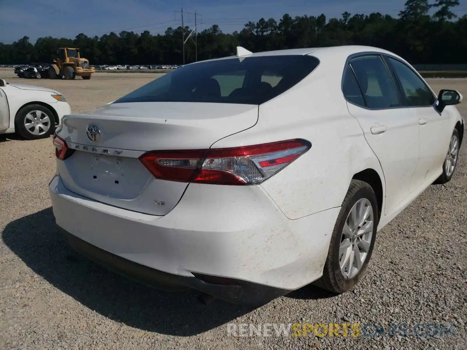 4 Photograph of a damaged car 4T1B11HK2KU244208 TOYOTA CAMRY 2019