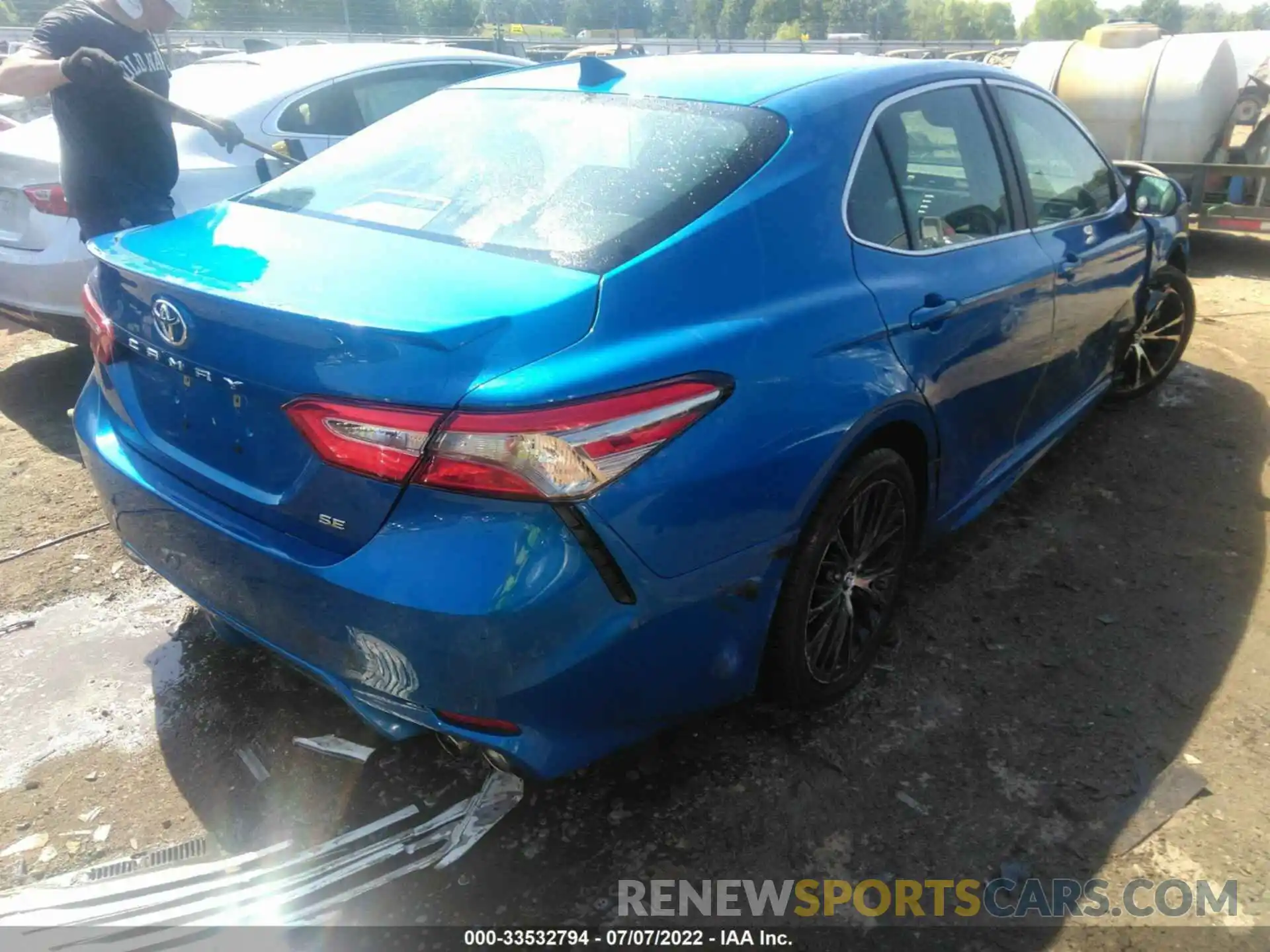 4 Photograph of a damaged car 4T1B11HK2KU244631 TOYOTA CAMRY 2019