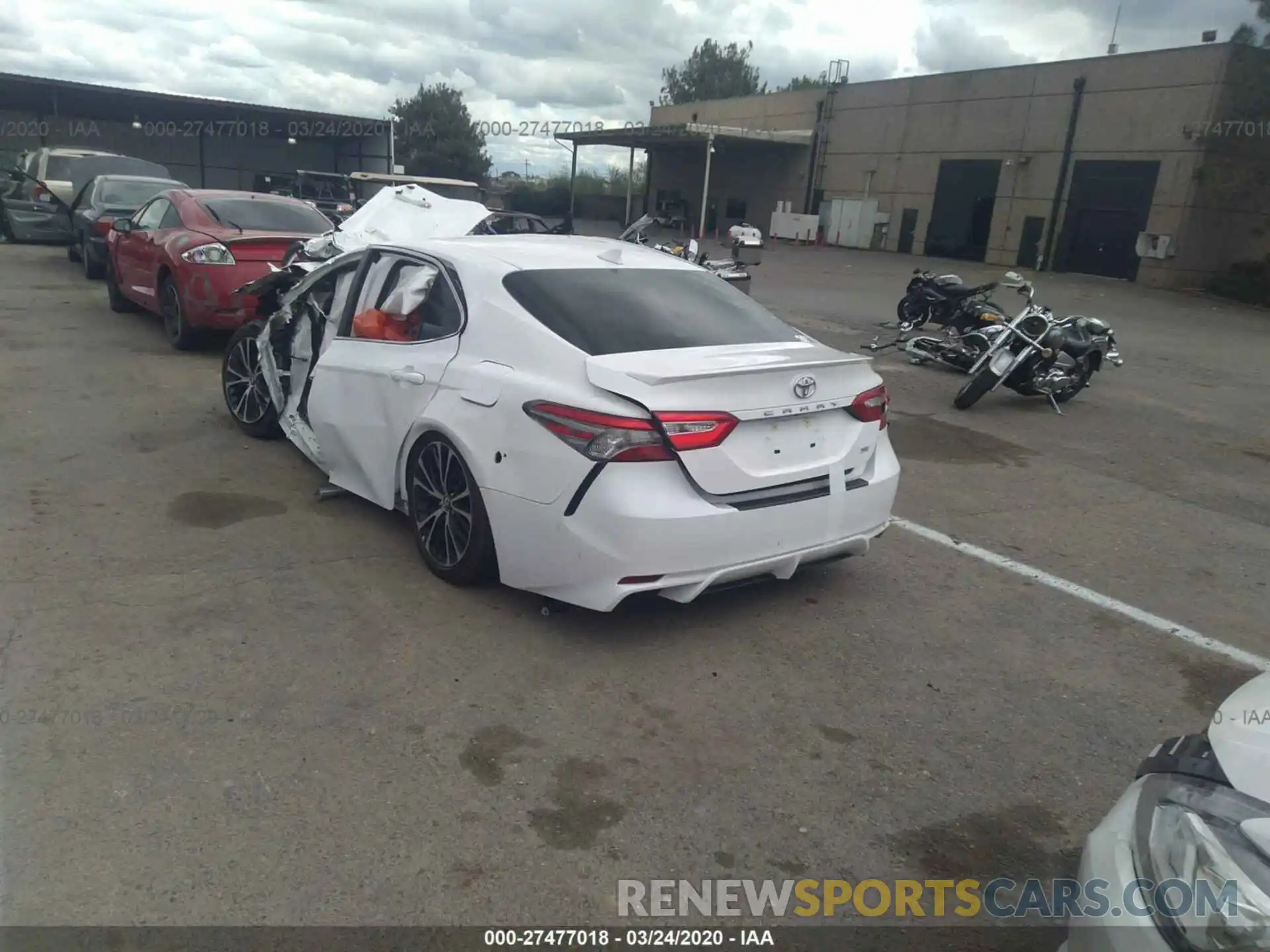 3 Photograph of a damaged car 4T1B11HK2KU250025 TOYOTA CAMRY 2019