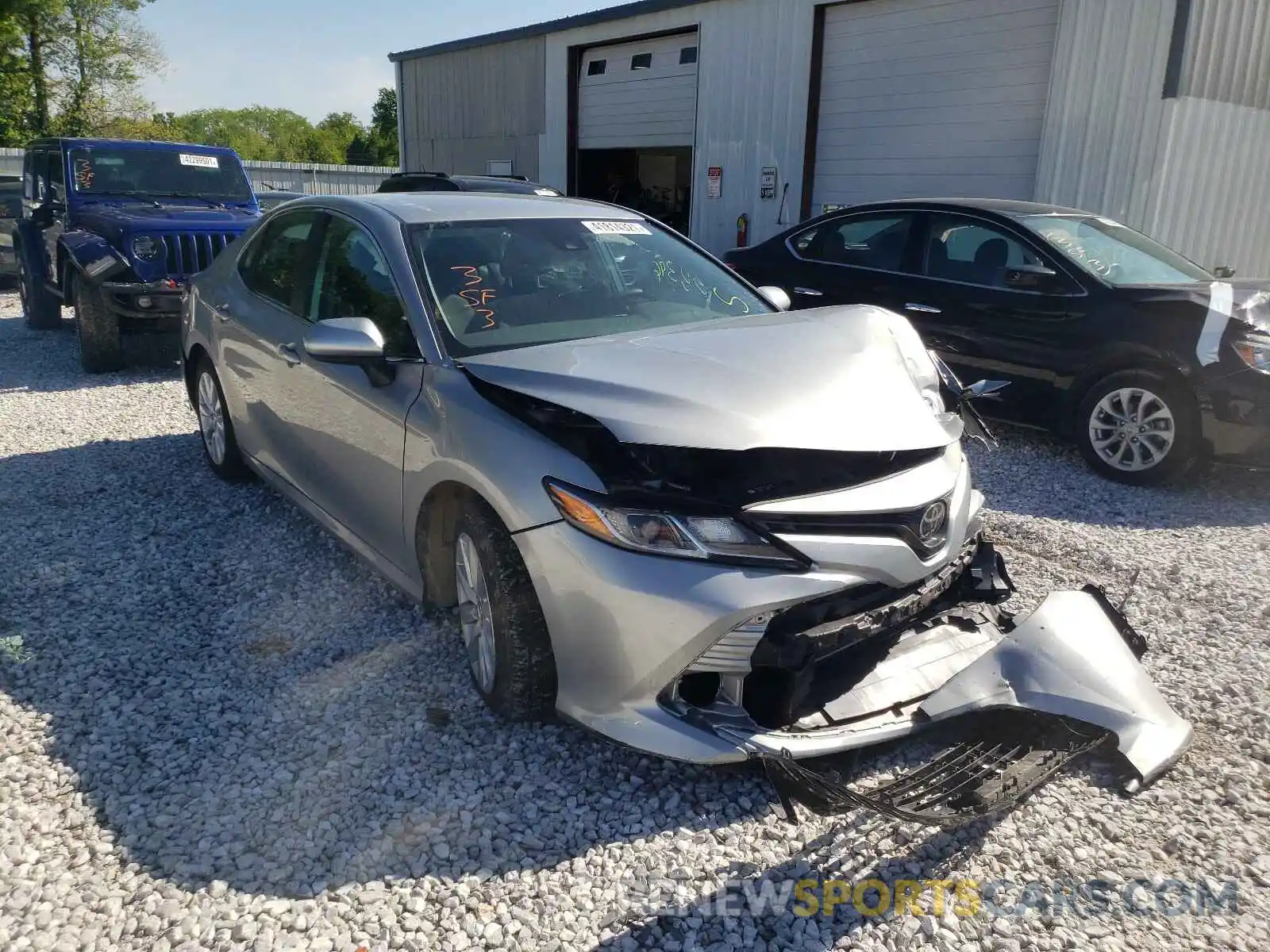 1 Photograph of a damaged car 4T1B11HK2KU253085 TOYOTA CAMRY 2019