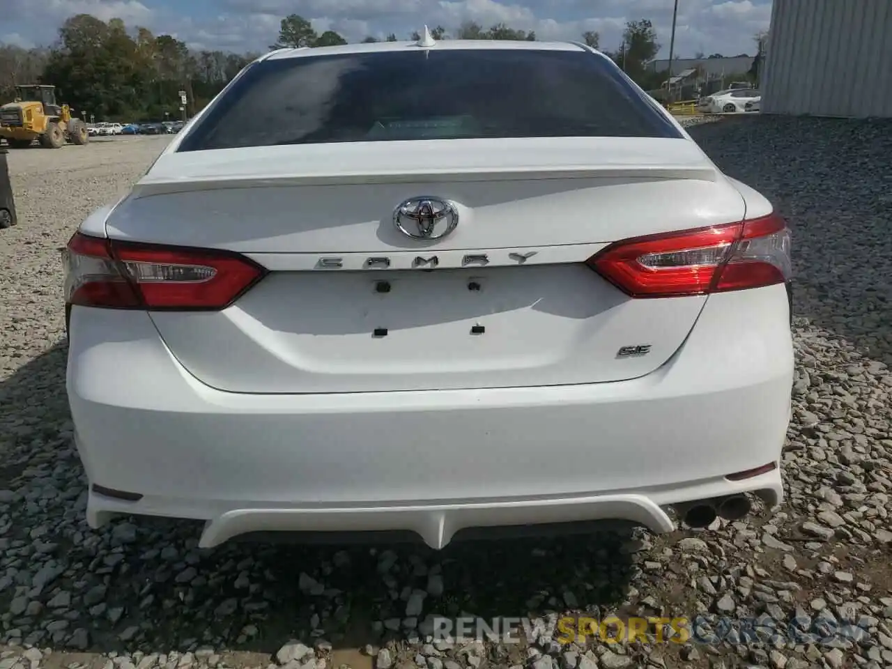 6 Photograph of a damaged car 4T1B11HK2KU256133 TOYOTA CAMRY 2019