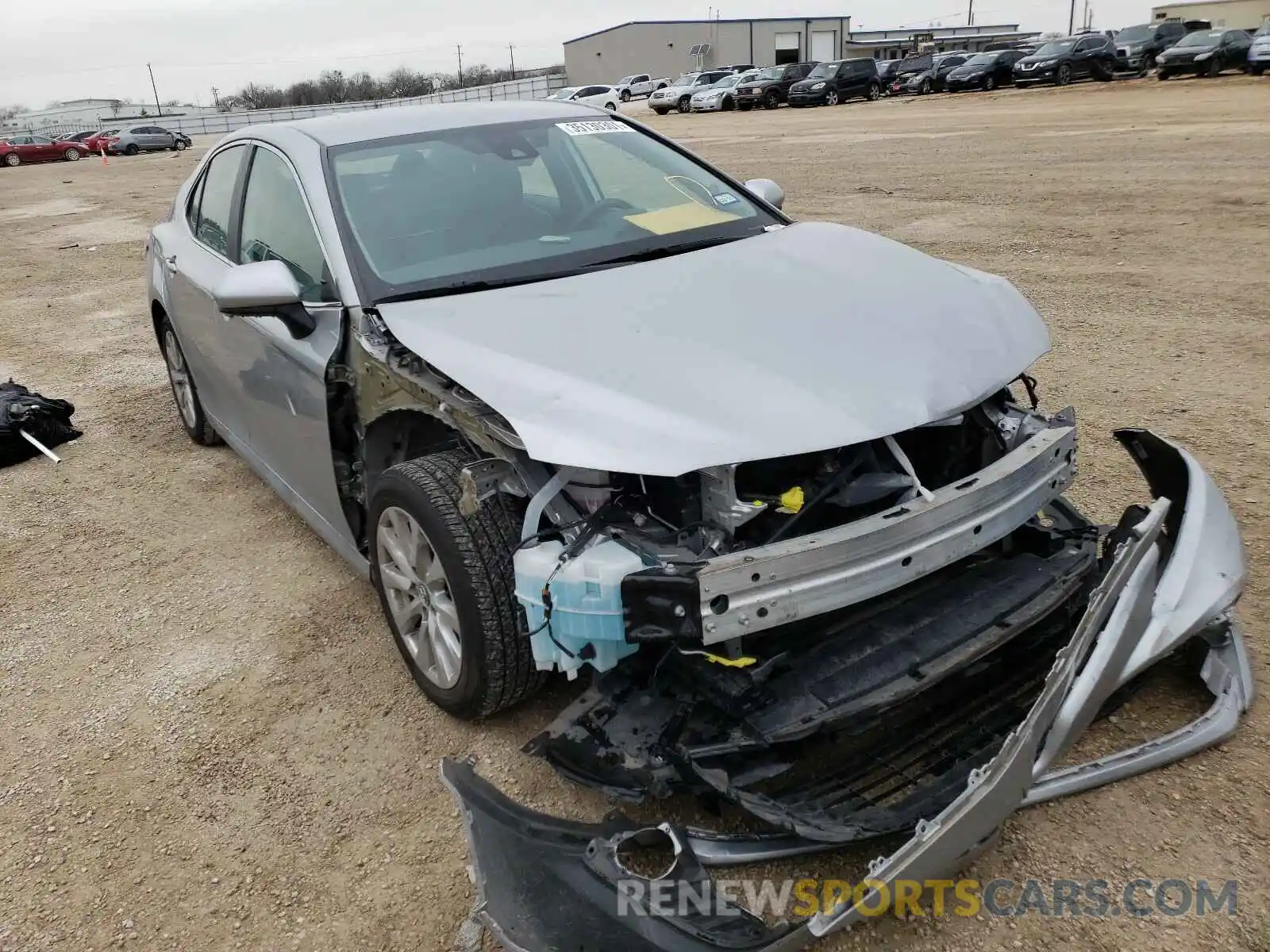 1 Photograph of a damaged car 4T1B11HK2KU260652 TOYOTA CAMRY 2019