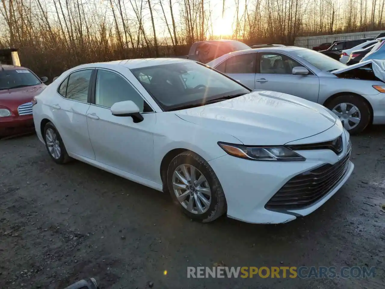 4 Photograph of a damaged car 4T1B11HK2KU263129 TOYOTA CAMRY 2019