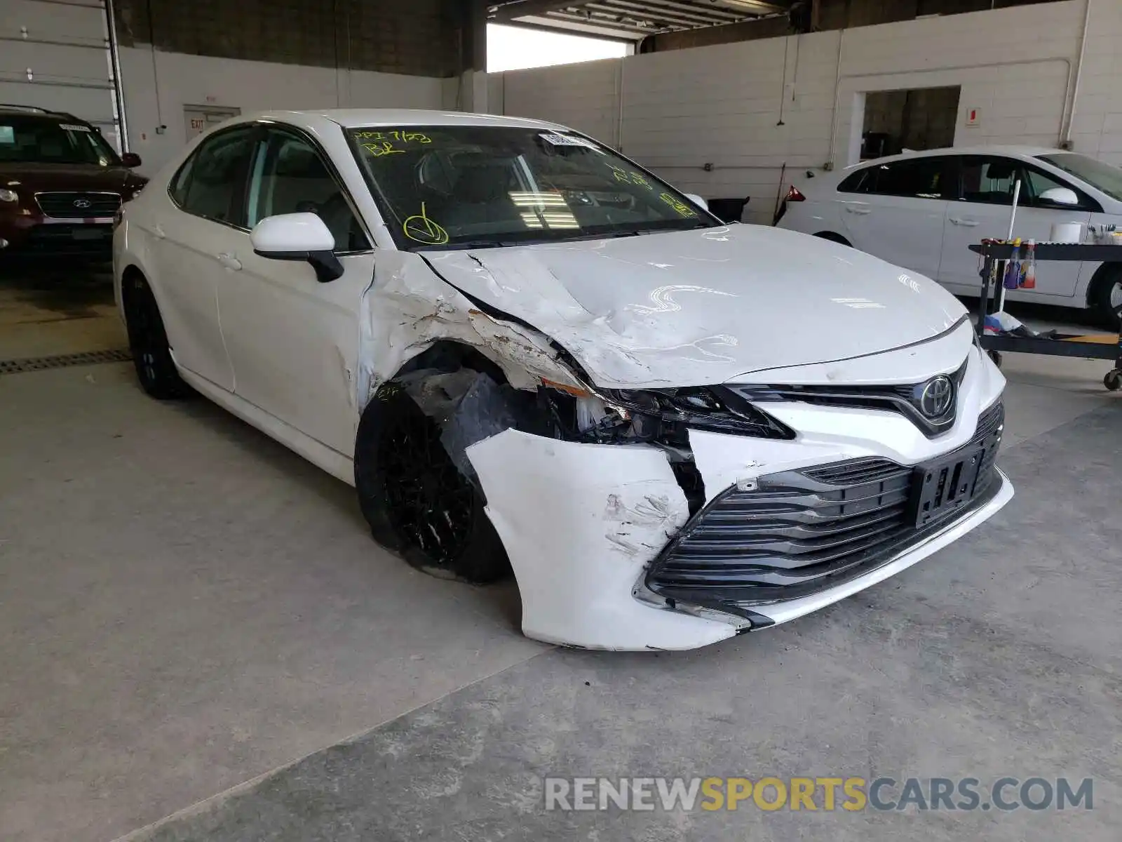 1 Photograph of a damaged car 4T1B11HK2KU263180 TOYOTA CAMRY 2019