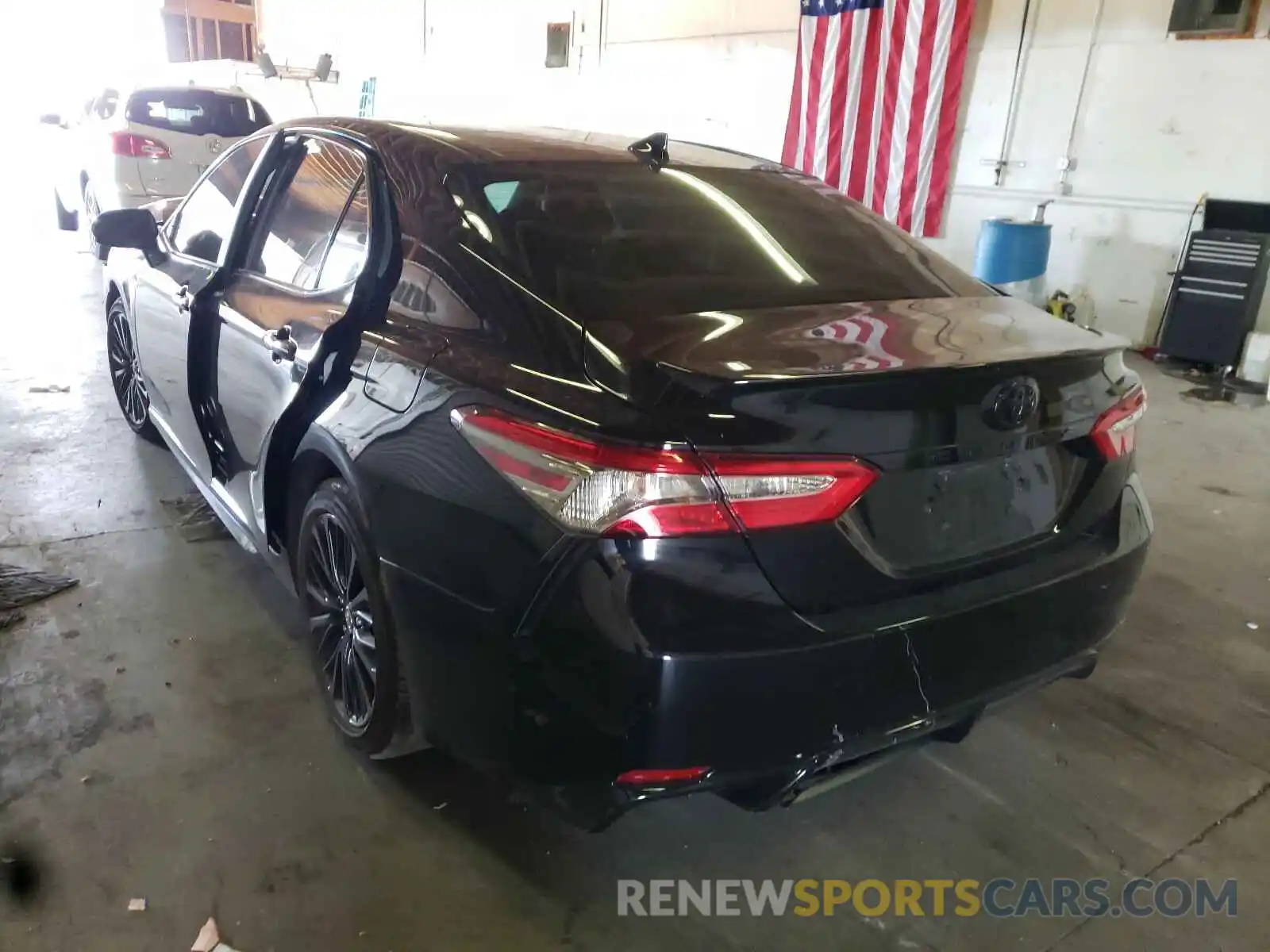 3 Photograph of a damaged car 4T1B11HK2KU263521 TOYOTA CAMRY 2019