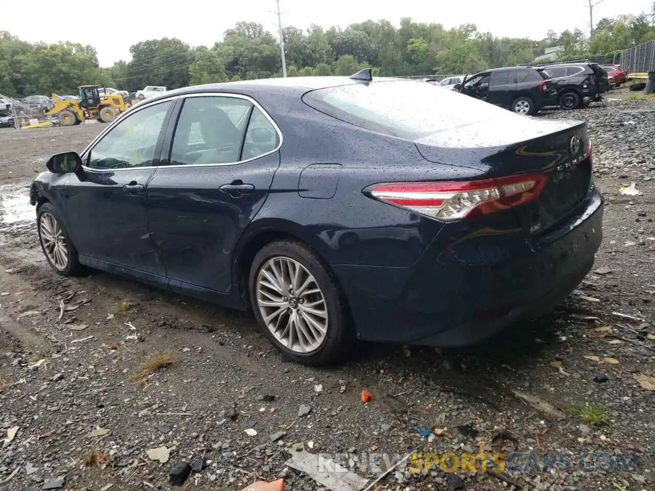 3 Photograph of a damaged car 4T1B11HK2KU264751 TOYOTA CAMRY 2019