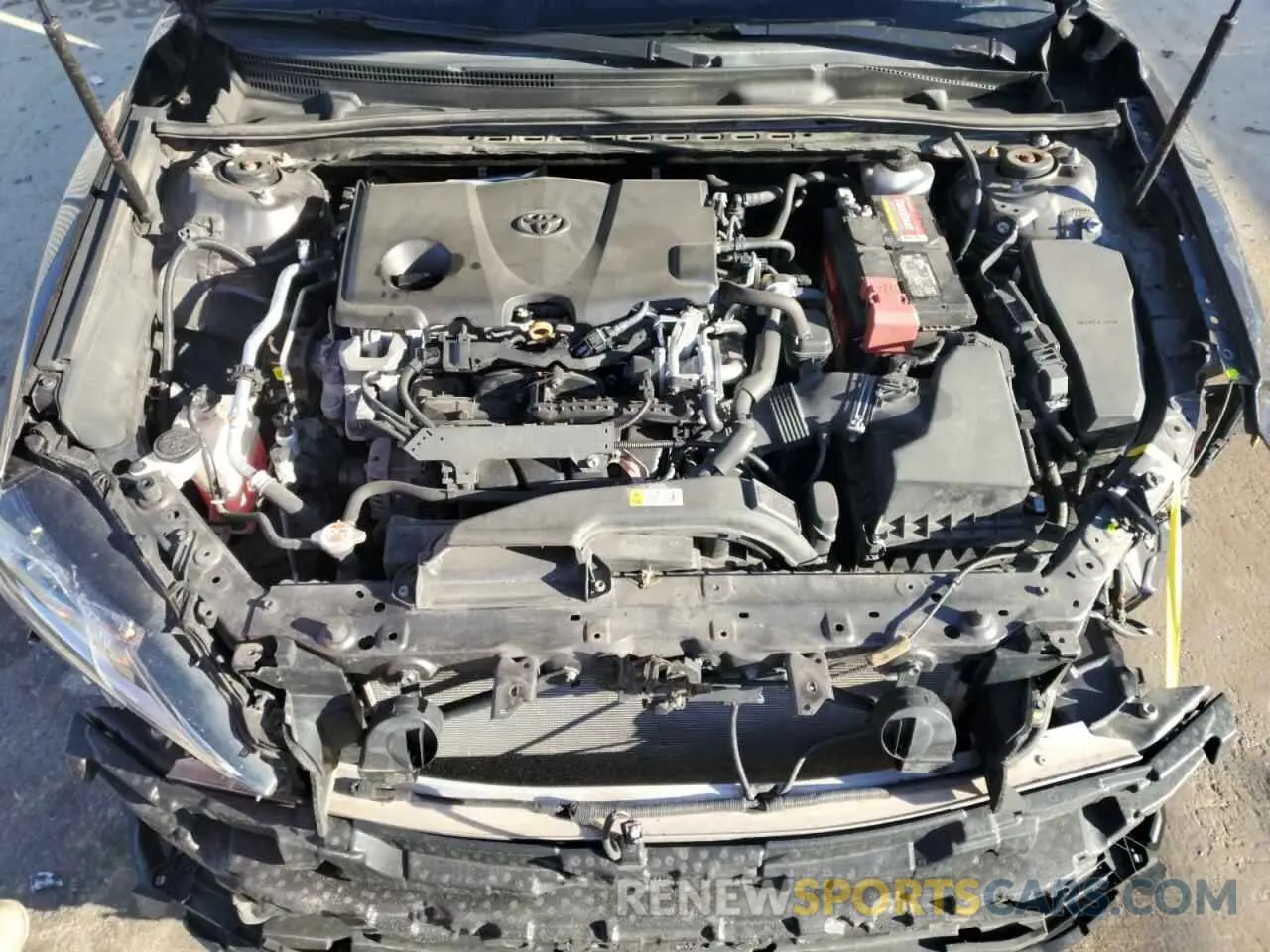 11 Photograph of a damaged car 4T1B11HK2KU266953 TOYOTA CAMRY 2019