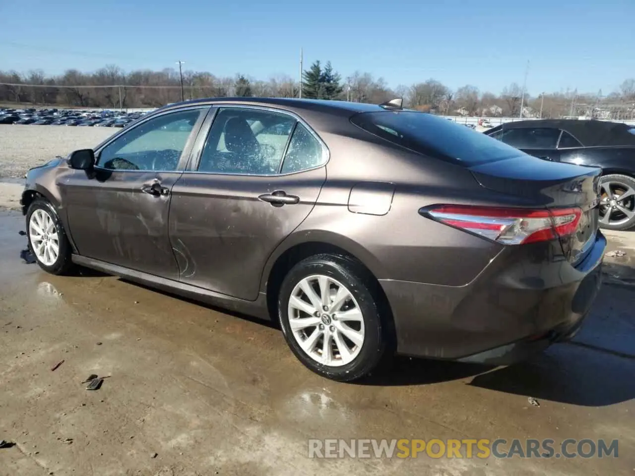 2 Photograph of a damaged car 4T1B11HK2KU266953 TOYOTA CAMRY 2019