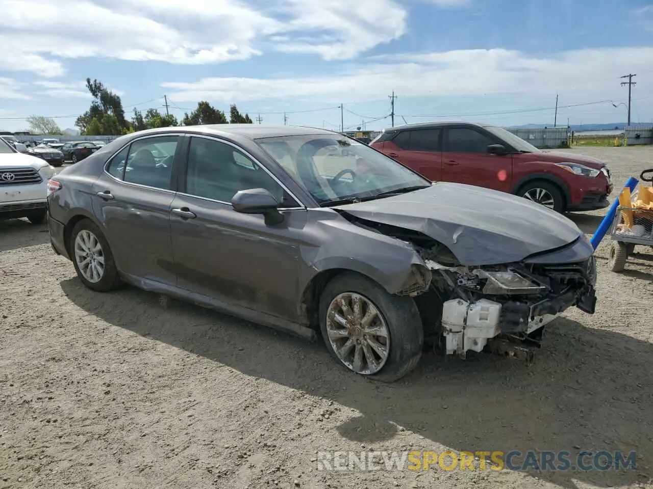 4 Photograph of a damaged car 4T1B11HK2KU269657 TOYOTA CAMRY 2019