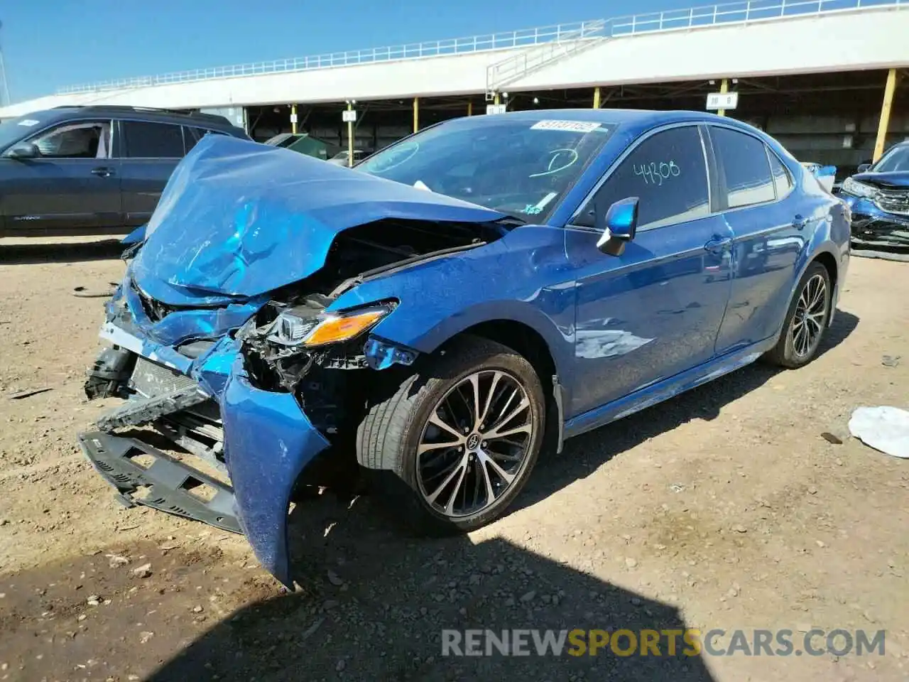 2 Photograph of a damaged car 4T1B11HK2KU276446 TOYOTA CAMRY 2019