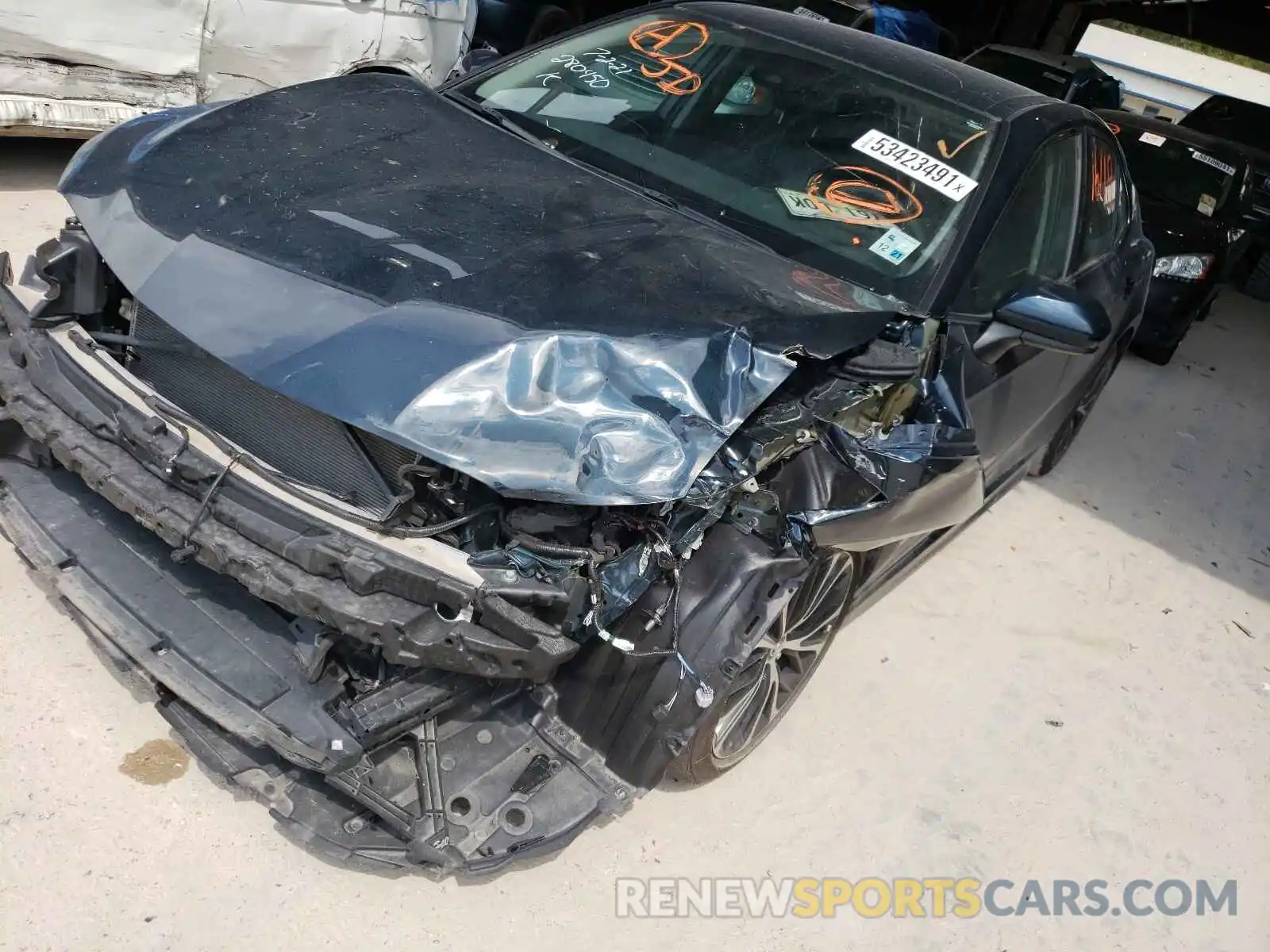 9 Photograph of a damaged car 4T1B11HK2KU280450 TOYOTA CAMRY 2019