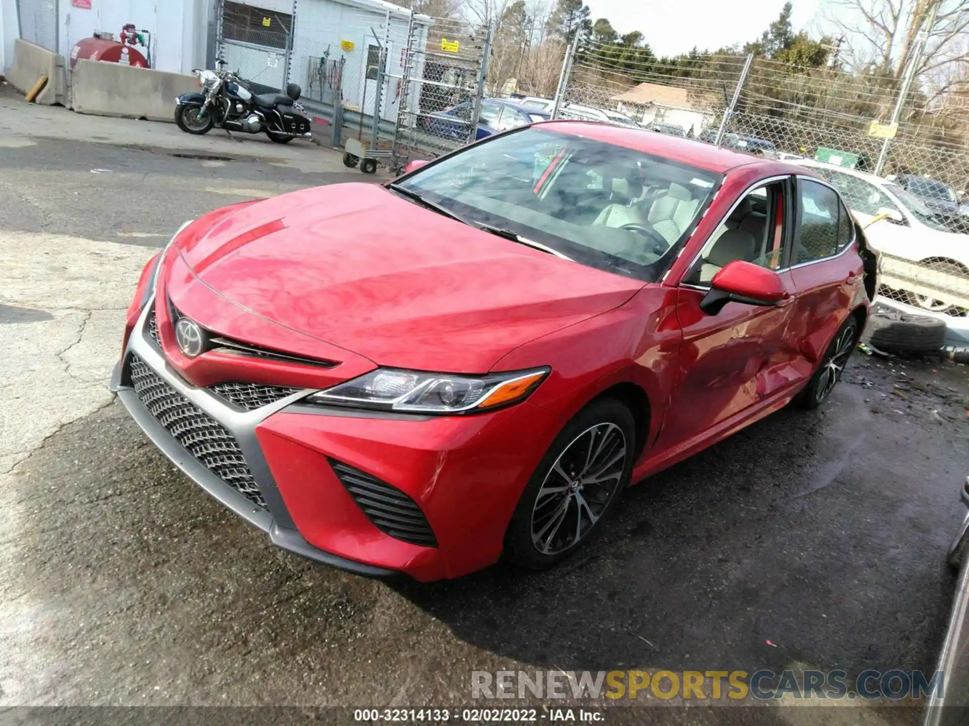 2 Photograph of a damaged car 4T1B11HK2KU280562 TOYOTA CAMRY 2019