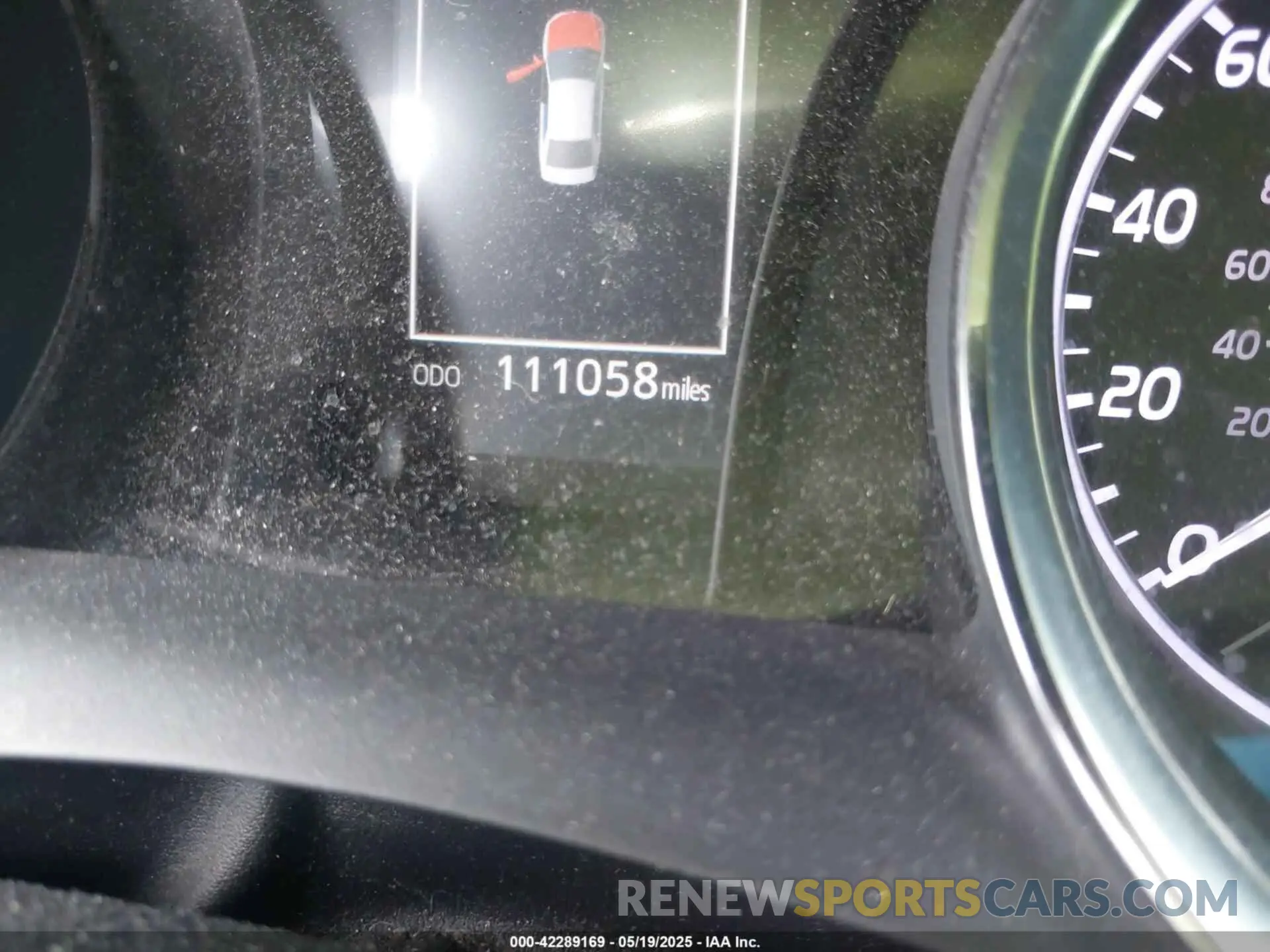 15 Photograph of a damaged car 4T1B11HK2KU281694 TOYOTA CAMRY 2019