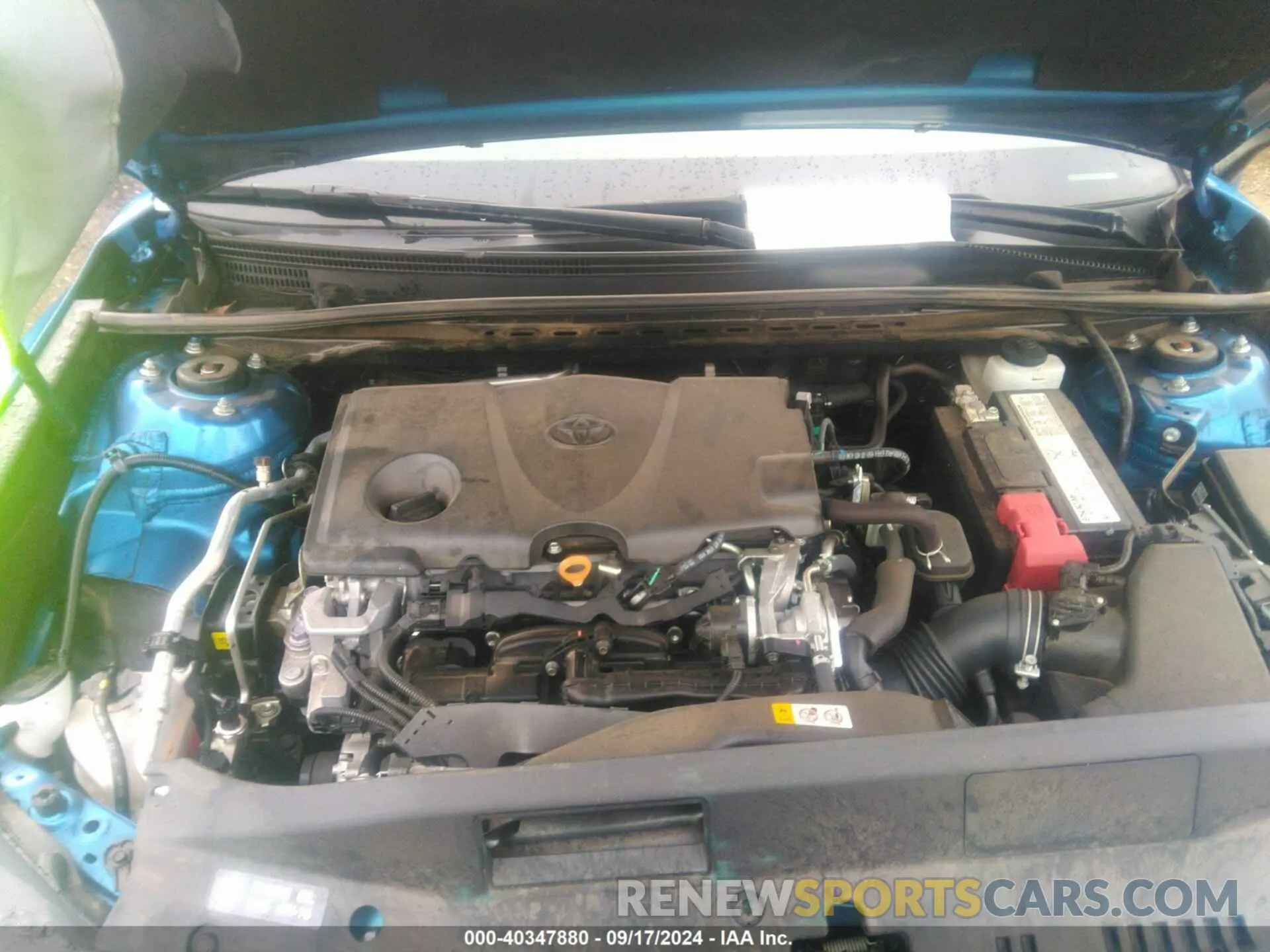 10 Photograph of a damaged car 4T1B11HK2KU283574 TOYOTA CAMRY 2019