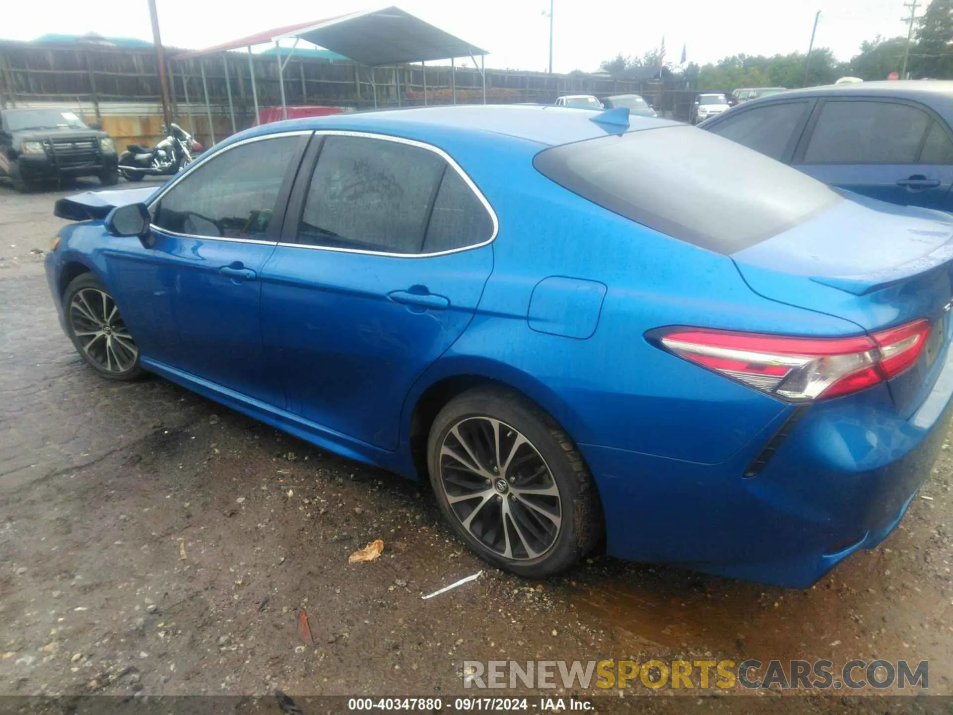 3 Photograph of a damaged car 4T1B11HK2KU283574 TOYOTA CAMRY 2019