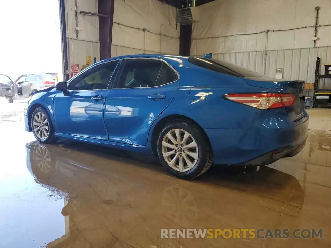 2 Photograph of a damaged car 4T1B11HK2KU286054 TOYOTA CAMRY 2019