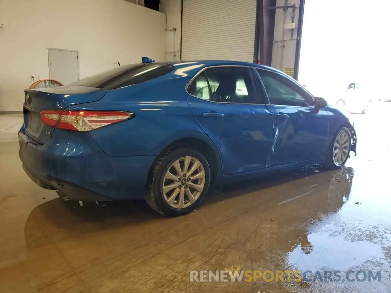 3 Photograph of a damaged car 4T1B11HK2KU286054 TOYOTA CAMRY 2019