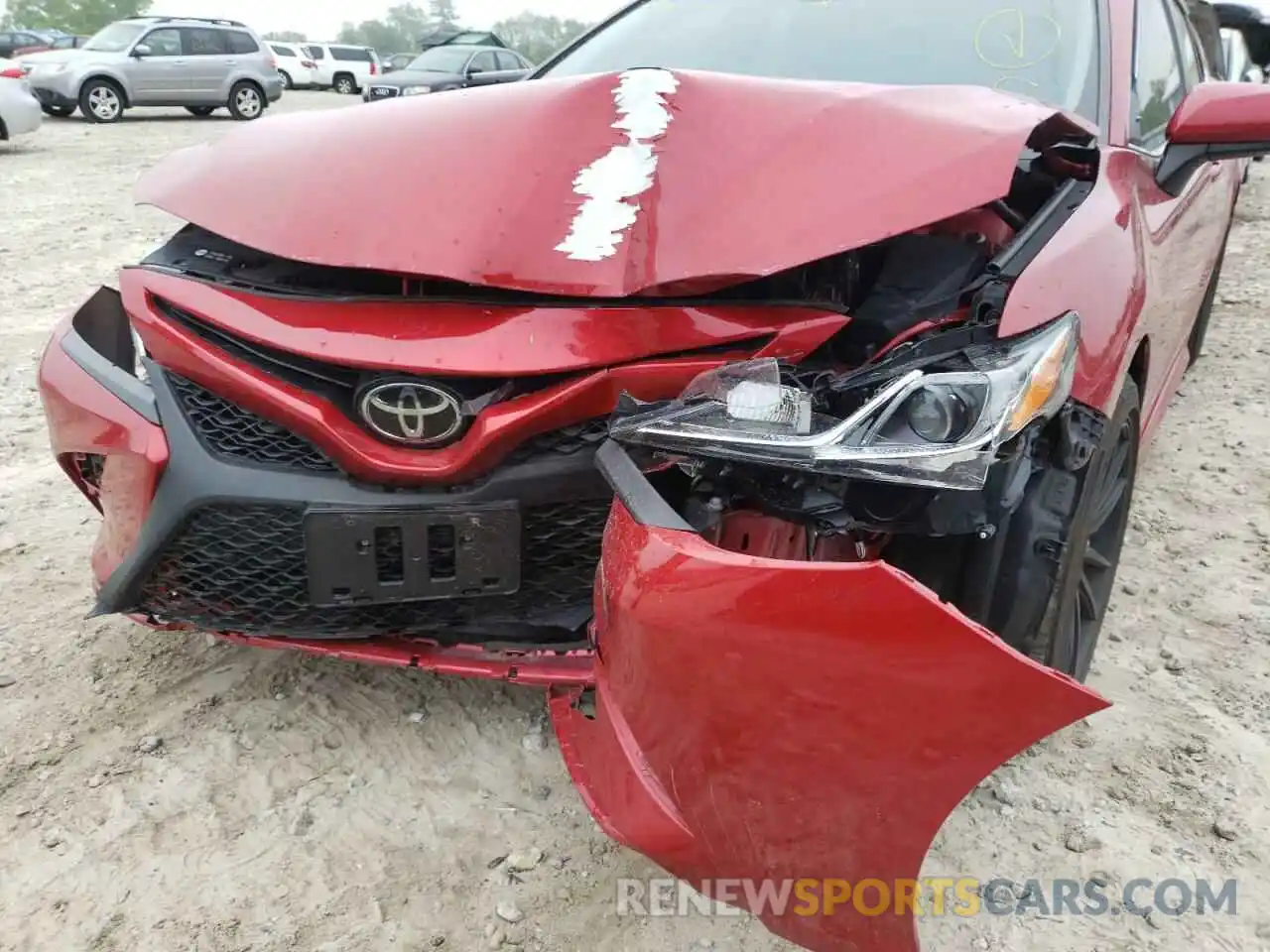 9 Photograph of a damaged car 4T1B11HK2KU294235 TOYOTA CAMRY 2019