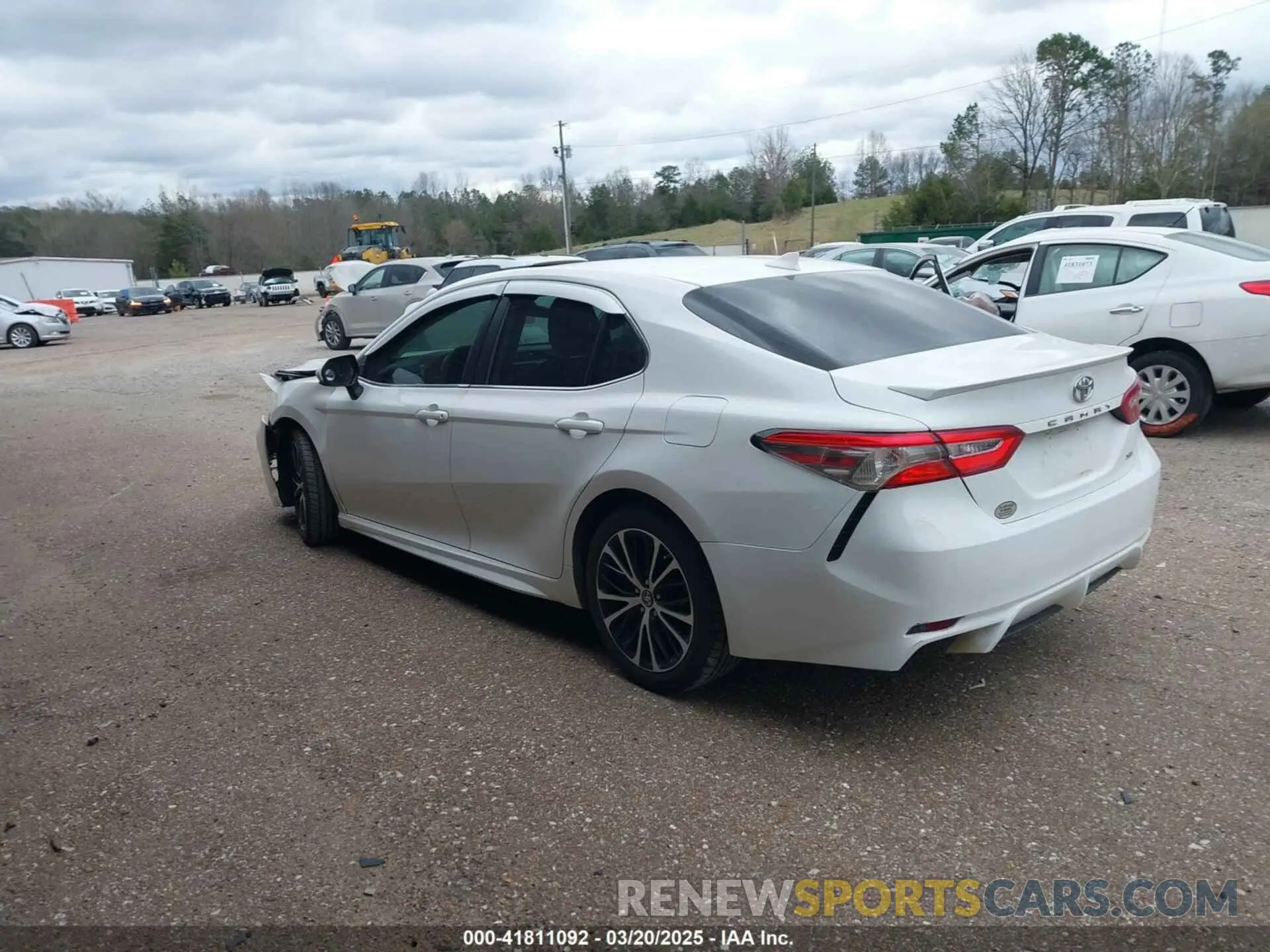 3 Photograph of a damaged car 4T1B11HK2KU297216 TOYOTA CAMRY 2019