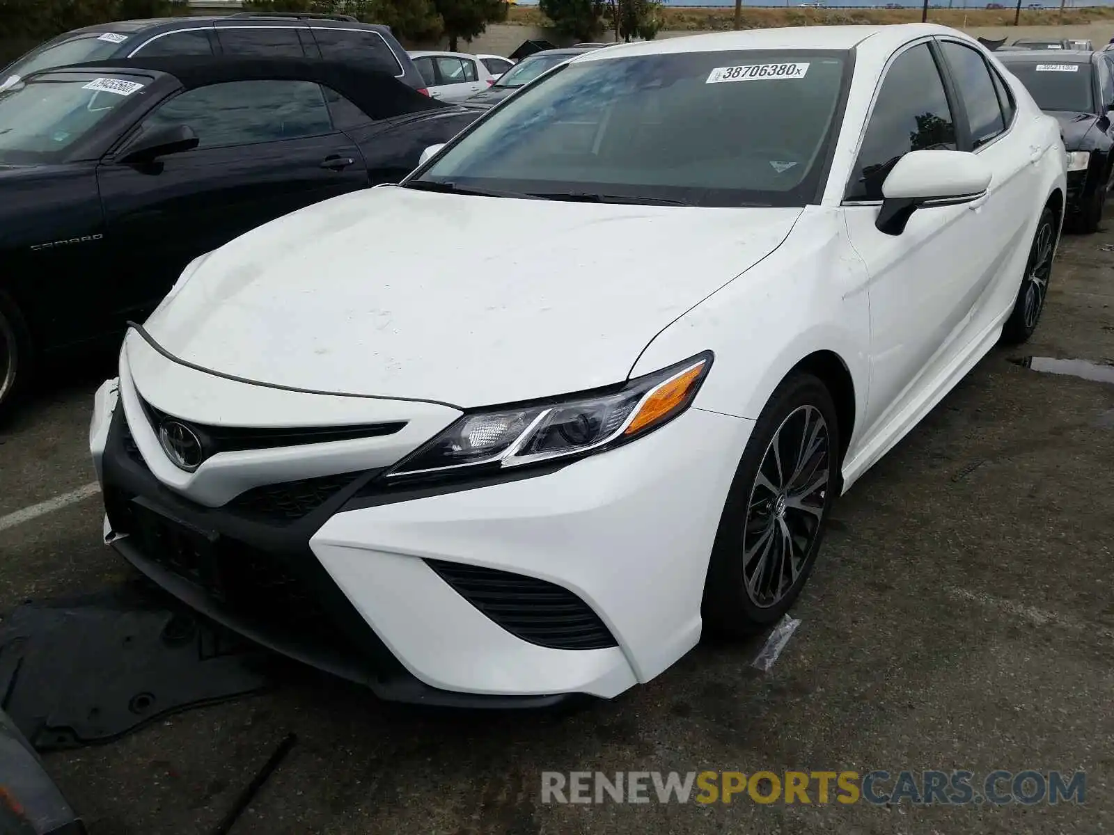 2 Photograph of a damaged car 4T1B11HK2KU680783 TOYOTA CAMRY 2019